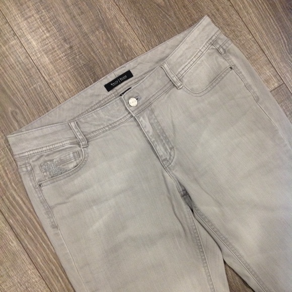 White House Black Market Jeans - Picture 2 of 6